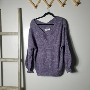 NWOT ZENANA WOMEN'S PURPLE AND WHITE SWEATER SIZE LARGE